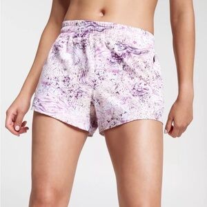 Calia by CARRIE UNDERWOOD Mid rise infinity short - Textured Pink